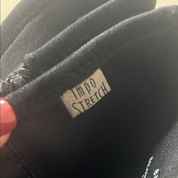 Black Kitten Heel Suede Women's Boots - Picture 2 of 6